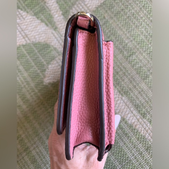 Michael Kors Mott Leather Phone Crossbody Shoulder Bag Sunset Peach/Pink - Picture 5 of 14